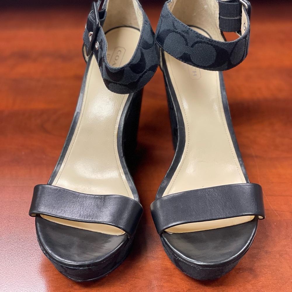 Coach Wedges